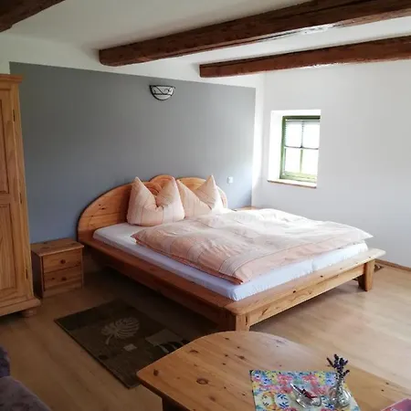 Lichtenhainer Hof Guest house *