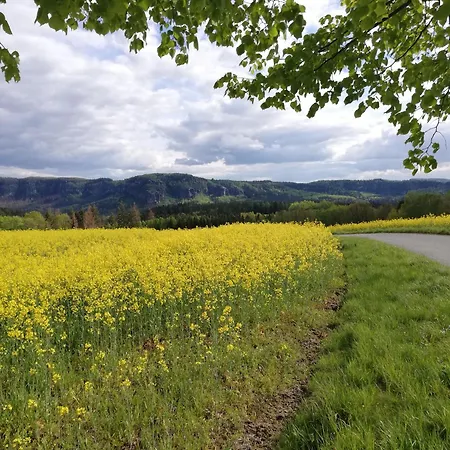 Lichtenhainer Hof 3*