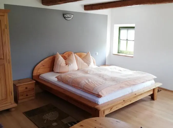 Lichtenhainer Hof 招待所 *