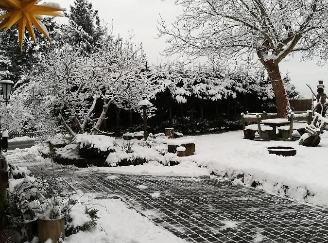 招待所 Lichtenhainer Hof